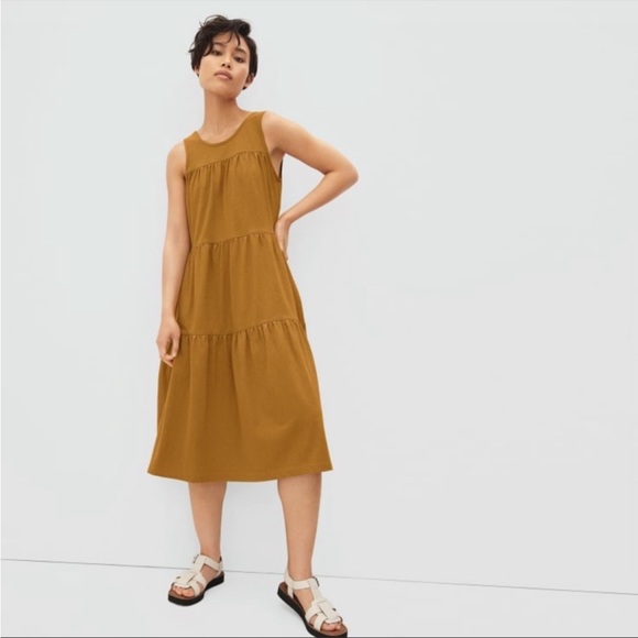 Everlane Dresses & Skirts - NEW NWOT Everlane The Weekend Sleeveless Tiered Midi Dress In Amber